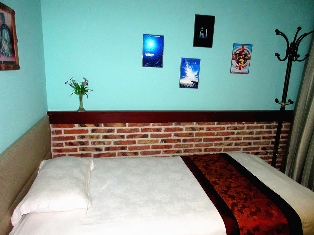 25°C Four Season Youth Hostel Qingdao Room photo