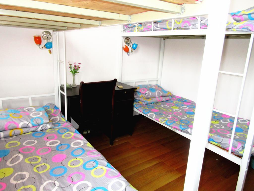 25°C Four Season Youth Hostel Qingdao Room photo