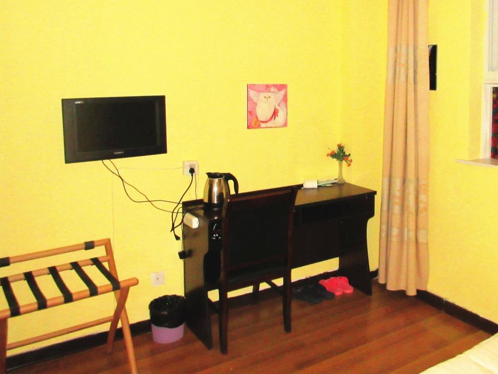 25°C Four Season Youth Hostel Qingdao Exterior photo