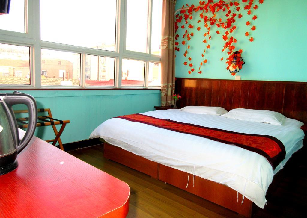 25°C Four Season Youth Hostel Qingdao Exterior photo